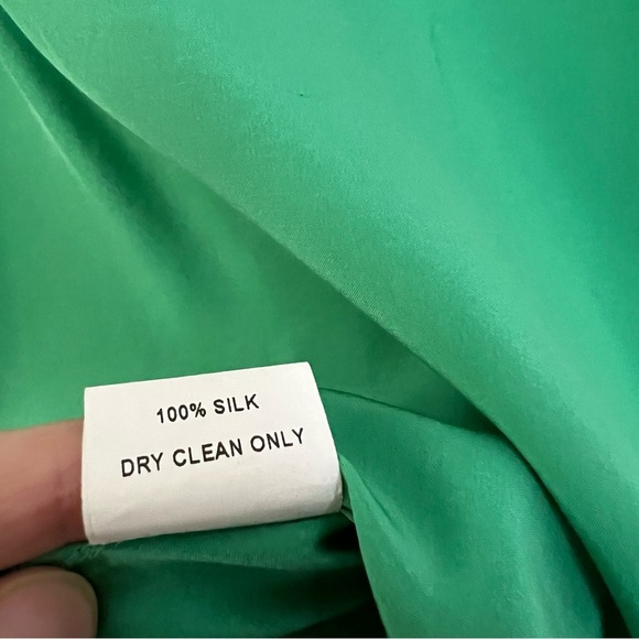 Britt Ryan Emerald Green Silk Blouse with Ruffle Sleeves | S - Picture 5 of 9